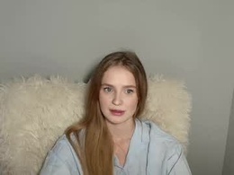 Screen Grab from olivia_mur_