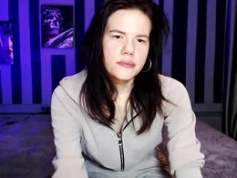 Screen Grab from oliviakanta