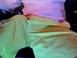 Screen Grab from oscarcarl