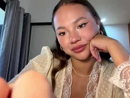 Screen Grab from pameliakinsinger