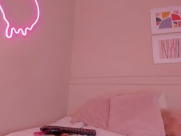 Screen Grab from paola__x