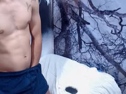 Screen Grab from pareja_curiosa19