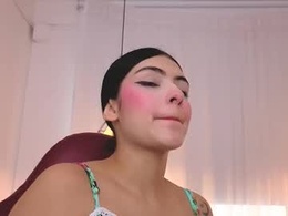 Screen Grab from parisblue_