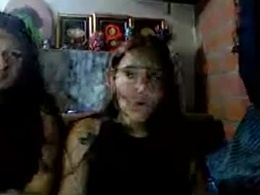 Screen Grab from pau_and_caramelo