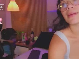 Screen Grab from paulina__rose