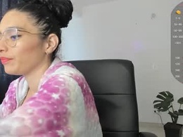 Screen Grab from paulinabarnett_