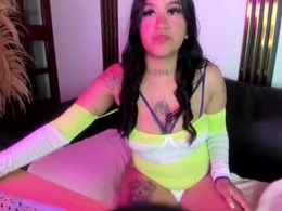 Screen Grab from payton_elle
