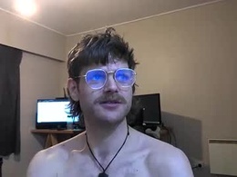 Screen Grab from pchampxo