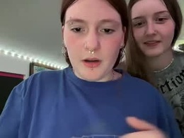 Screen Grab from pearlaurora