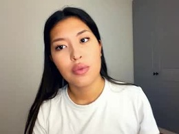 Screen Grab from penelopeozer