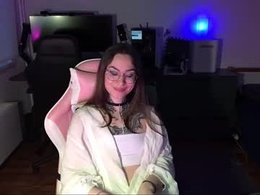 Screen Grab from petal_dust_