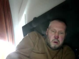 Screen Grab from peterpeters443