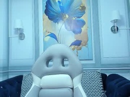 Screen Grab from pevert_curvy