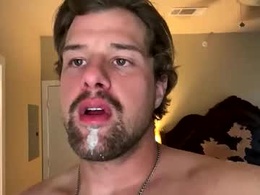 Screen Grab from phatasswhiteboyyyy
