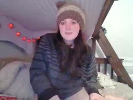 Screen Grab from pheebs_cams