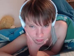 Screen Grab from phillip25y