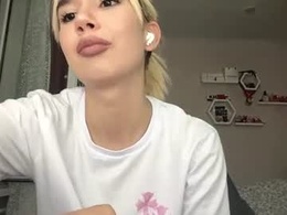Screen Grab from phylissrzucidlo