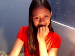 Screen Grab from pinay_rhiyannah