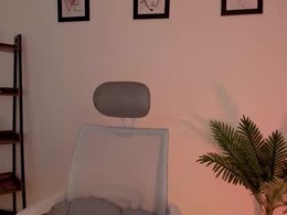 Screen Grab from pink_kitten_