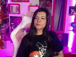 Screen Grab from pink_yuii