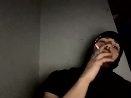 Screen Grab from poik90720