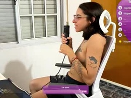 Screen Grab from poisonivybb