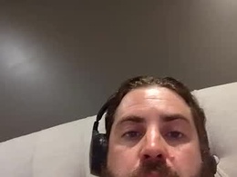 Screen Grab from pokietommy