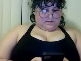 Screen Grab from poodlemischief99