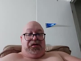 Screen Grab from poorfatdaddy419