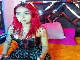 Screen Grab from poyson_ivy1