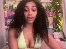 Screen Grab from prettybrownbrownn