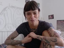 Screen Grab from prettyrare