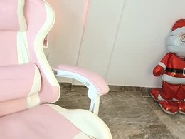 Screen Grab from princess_daniaa