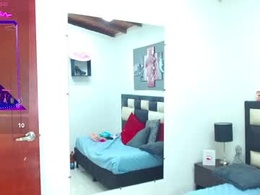 Screen Grab from princess_violetx