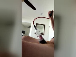 Screen Grab from pumpmydickup