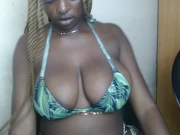 Screen Grab from pussydollurz
