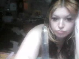 Screen Grab from queeeendeepthrot