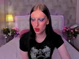 Screen Grab from queenmcg