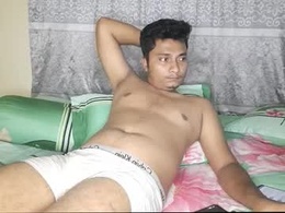 Screen Grab from queenrimi