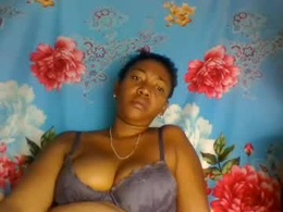 Screen Grab from raiisaaa