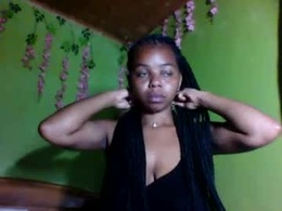 Screen Grab from raissa38