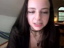 Screen Grab from ravenxbaby