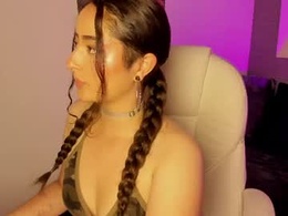 Screen Grab from rebbeca_dreams