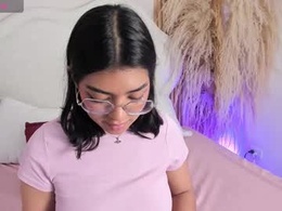 Screen Grab from rebeca_taylor_