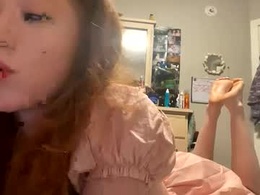 Screen Grab from redgingersnapz