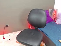 Screen Grab from reislin_69