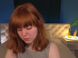 Screen Grab from reneefoxy_