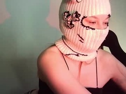 Screen Grab from renesme_lusilia