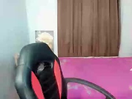 Screen Grab from rhea_xoxo