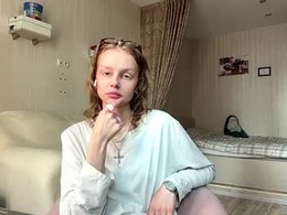 Screen Grab from rhiannonmayberry